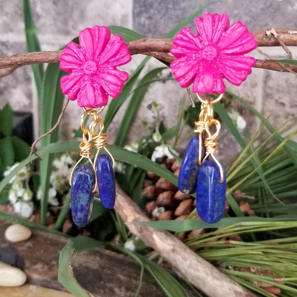 Handcrafted clay earrings - Picture 2 of 6